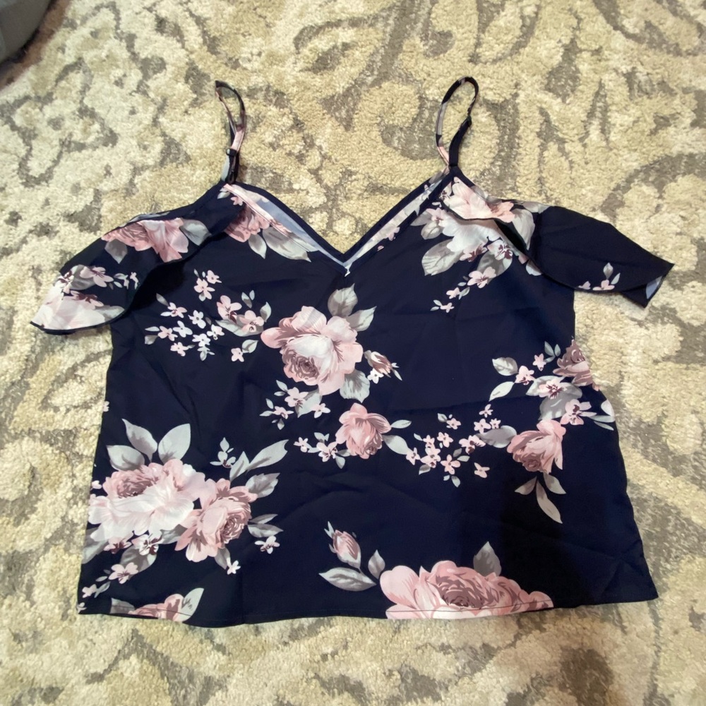 SHEIN Floral Top